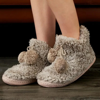 Cozy Pom Pom Slippers - Comfortable Indoor Home Slippers