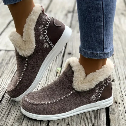 CozyStep™ Fleece-Lined Ankle Boots: Embrace Warmth & Style