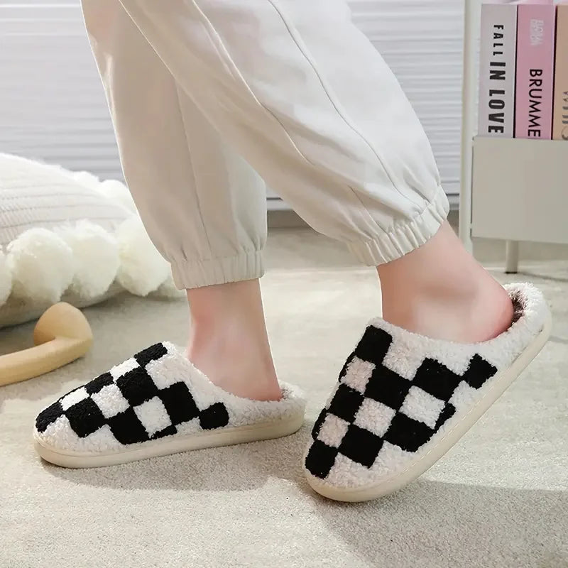 Cozy & Warm Winter Checkered Plush Home Slippers - Piachoi Store